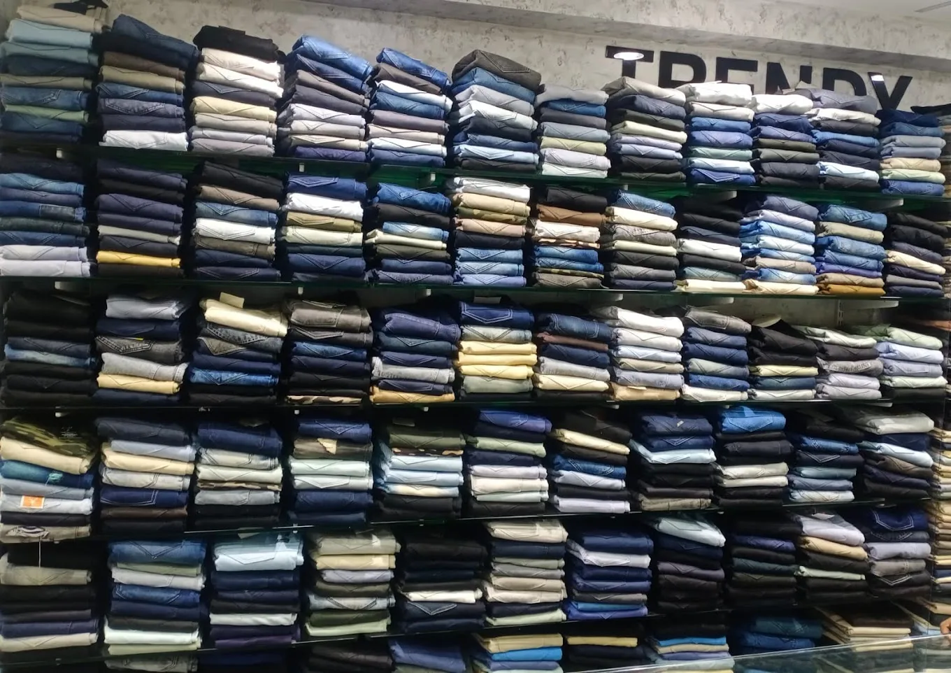 Buttons Menswear - Nolambur
